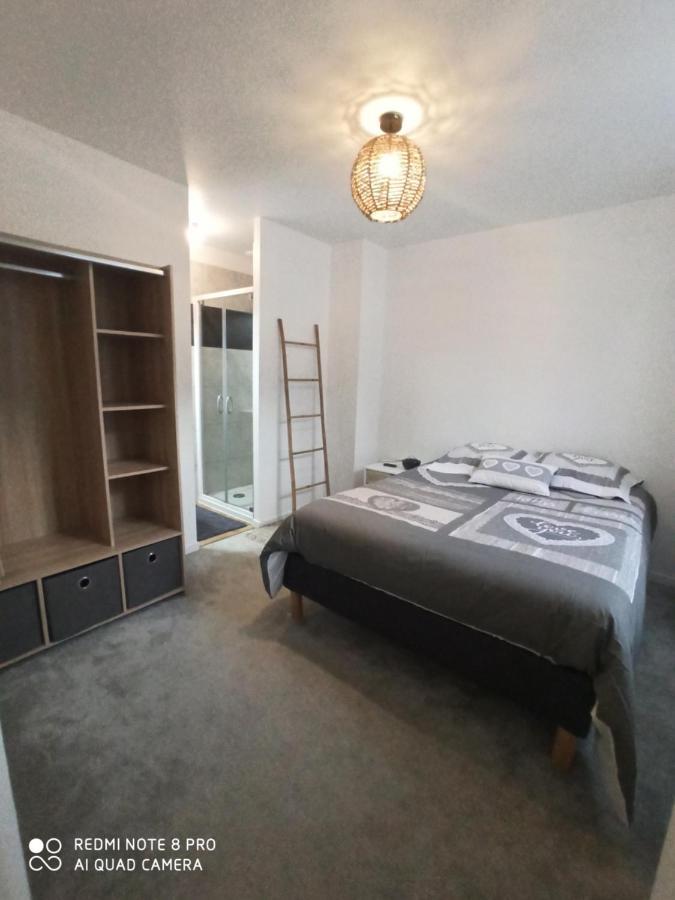 Spacieux Neuf Et Lumineux Hyper Centre Daire Ernée Dış mekan fotoğraf